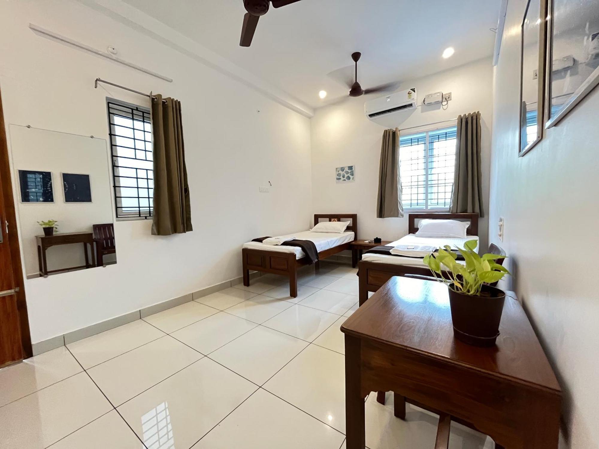 Aurobliss Homestay Villupuram Bagian luar foto